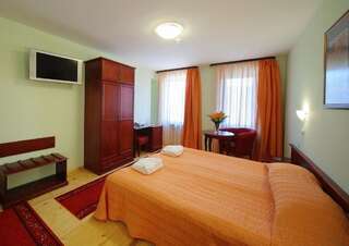 Отель Rachev Hotel Residence Арбанаси Двухместный номер с 1 кроватью или 2 отдельными кроватями-11